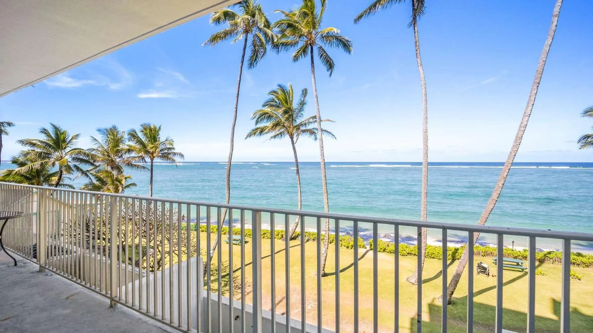 Holiday home Beautiful Beachfront Condo Laie